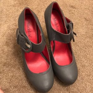Madeline gray heels with red insides